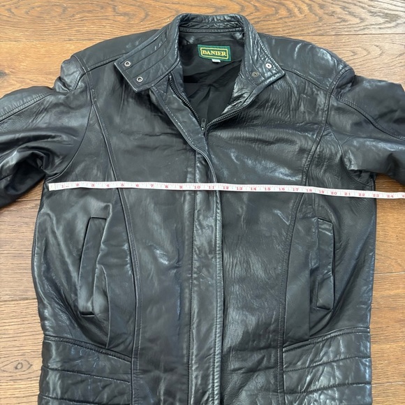 Vintage Danier Black Leather Bomber Moto Zip Up Jacket - Picture 14 of 16